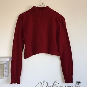 !Retro cropped red turtleneck!